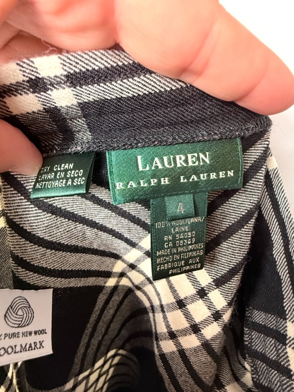 Ralph Lauren Black and White Plaid Maxi Skirt Size 4 (NOTE FLAW) (G) - Picture 4 of 6